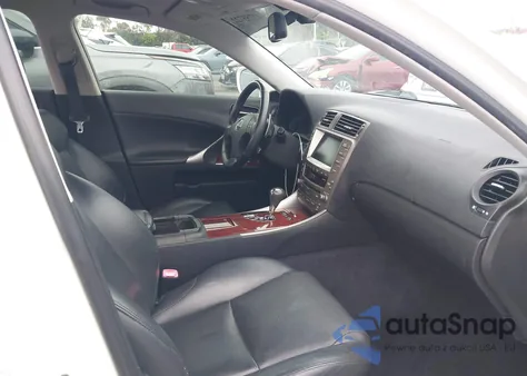 2006 Lexus Is 250 z USA, uszkodzony, nr VIN JTHBK262262010287